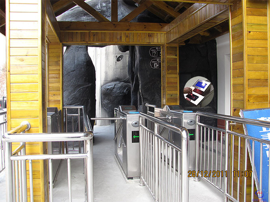 Automatische Streepjescode/Qr-Codeturnstile Kaartjesbeheersystemen voor Toeristengebied, Museum, Bioskoopingang