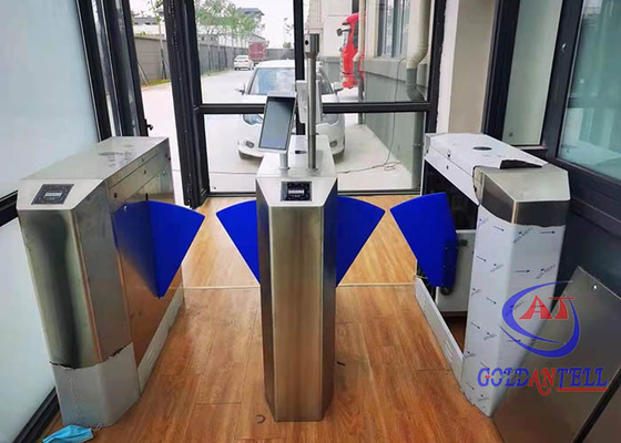 Automatische Turnstile van de Lichaamsopsporing Klepbarrière 304 SS de Lezer van de Gezichtserkenning RFID